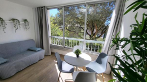 Appartement de 50 m2 cosy et moderne à 100 m de la plage